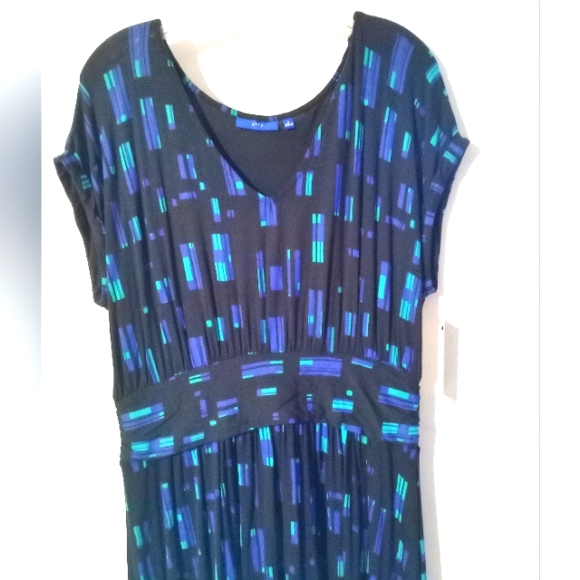 Apt.9 NWT Long Dress sz. Large Black w‎ Blue&Green - Picture 3 of 13